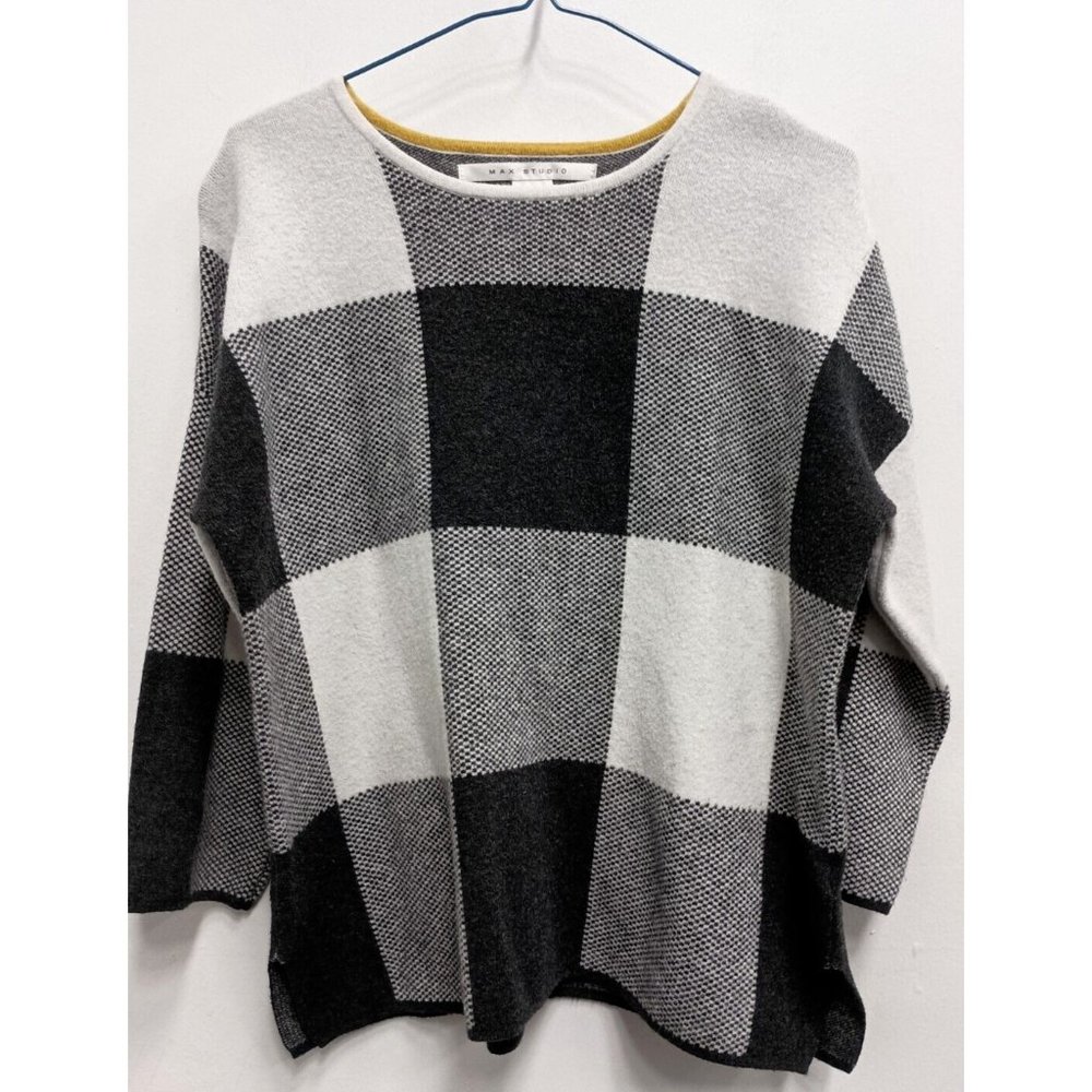 Max Studio Womens Plaid Sweater Medium Gray White 3/4 Sleeve Pullover‎ Casual